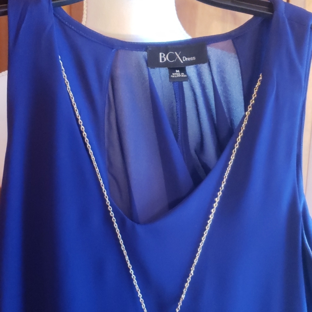 Beautiful periwinkle dress - Picture 2 of 8